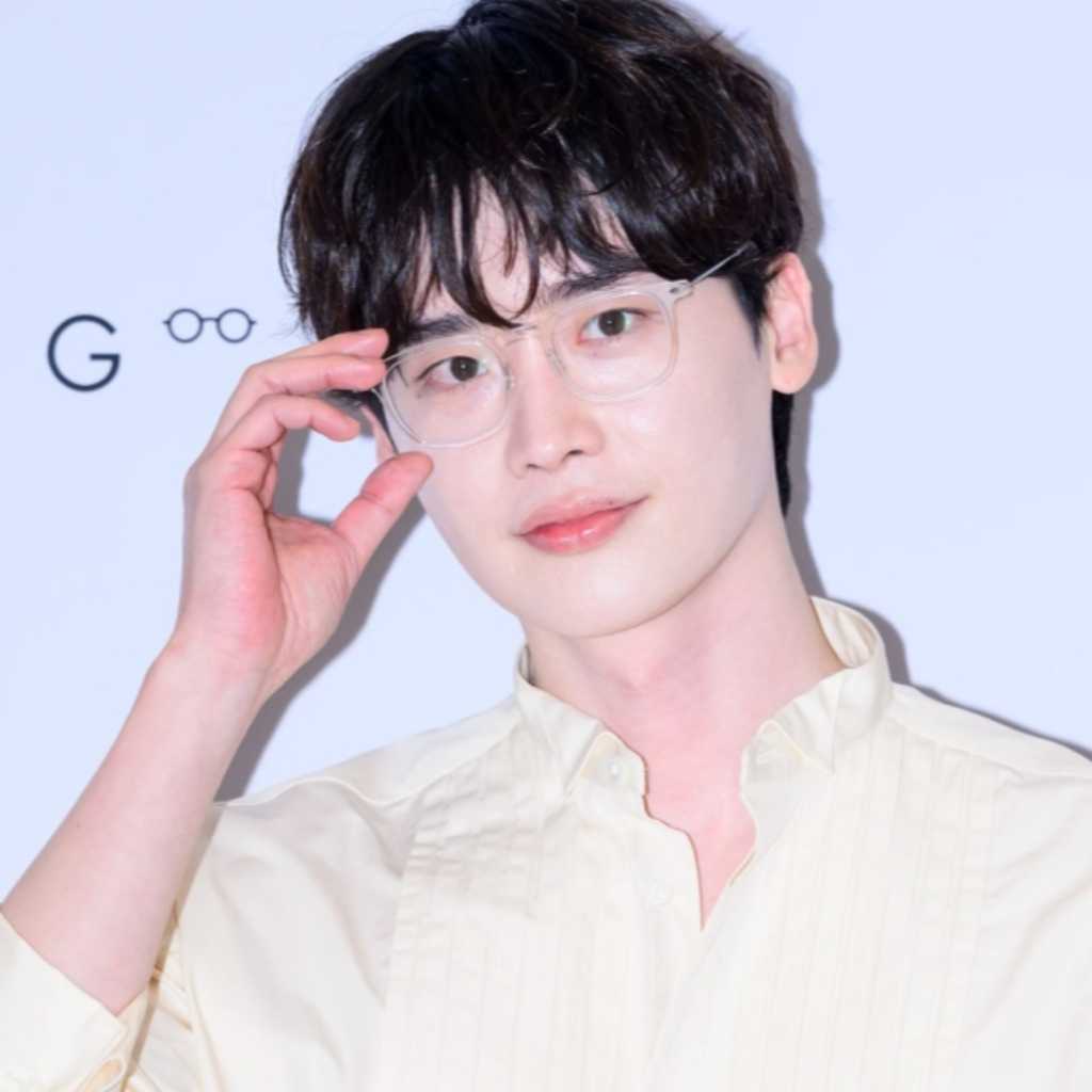 【PHOTO】イ・ジョンソク、アイウェアブランド「LINDBERG」のイベントに出席