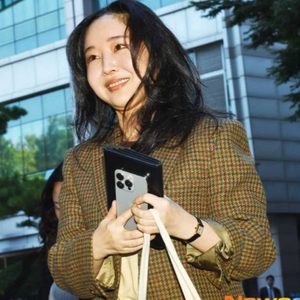 ミン・ヒジン、法廷で涙…代表解任やNewJeansのプロデュースめぐりHYBEに怒り「地獄のようだった」