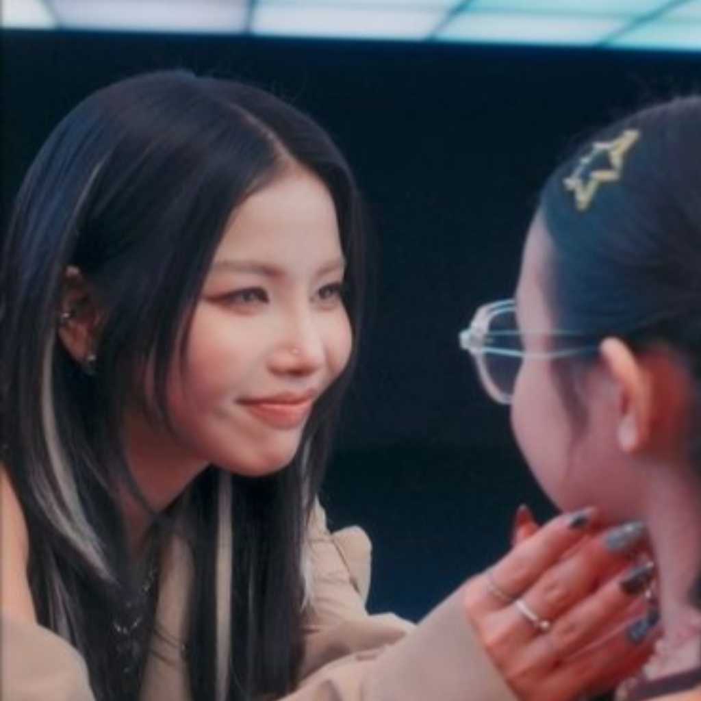 MAMAMOO ソラ、中国語シングル「Your Own Star」MV公開…台湾の人気バンドAccusefiveが登場