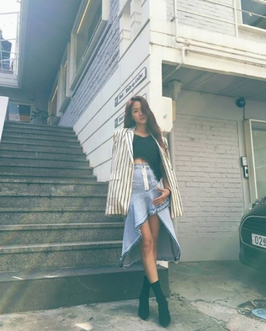 元sistar ソユ モデル顔負けのスタイル 抜群のファッションセンスにも注目 Kstyle