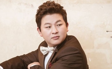 “ホ・ガクの双子の兄”歌手ホ・ゴン、飲酒運転で摘発「活動を中断して自粛中」 