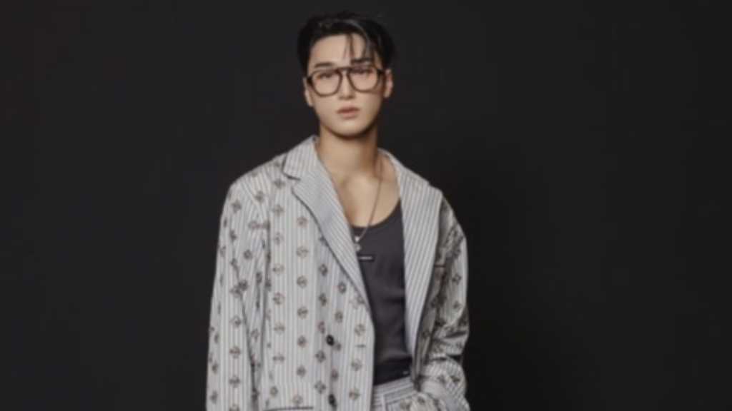 ATEEZのSANからYUNHO、WOOYOUNGまで…ファッションショーでカリスマ性あふれる魅力を披露