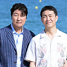 【PHOTO】ソン・ガンホ&イム・スジョン&f(x) クリスタルら「第76回カンヌ国際映画祭」インタビューの写真撮影に参加