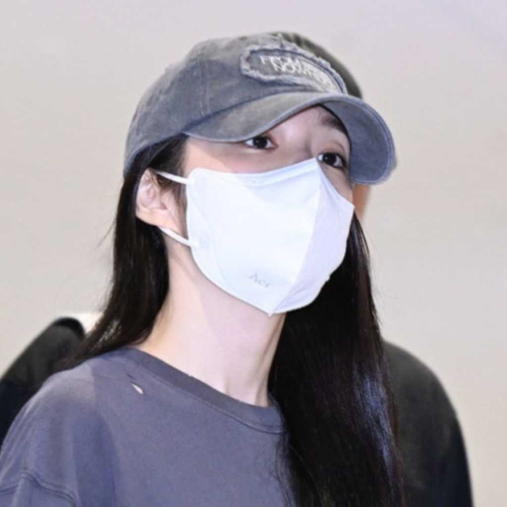 【PHOTO】Red Velvet アイリーン、ソロコンサートのマカオ公演を終えて帰国