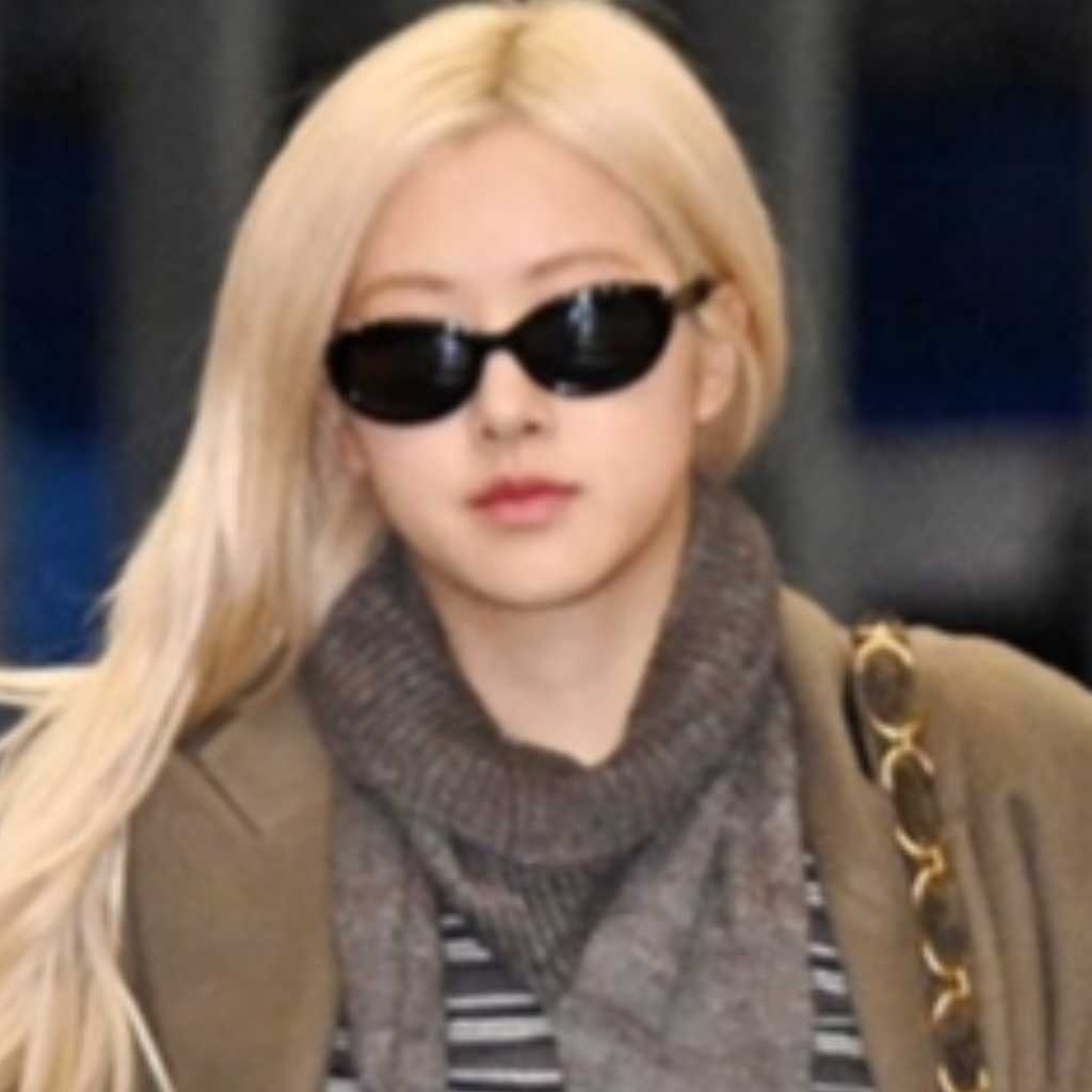 【PHOTO】BLACKPINK ロゼ、ワールドツアーのため香港へ出国(動画あり)