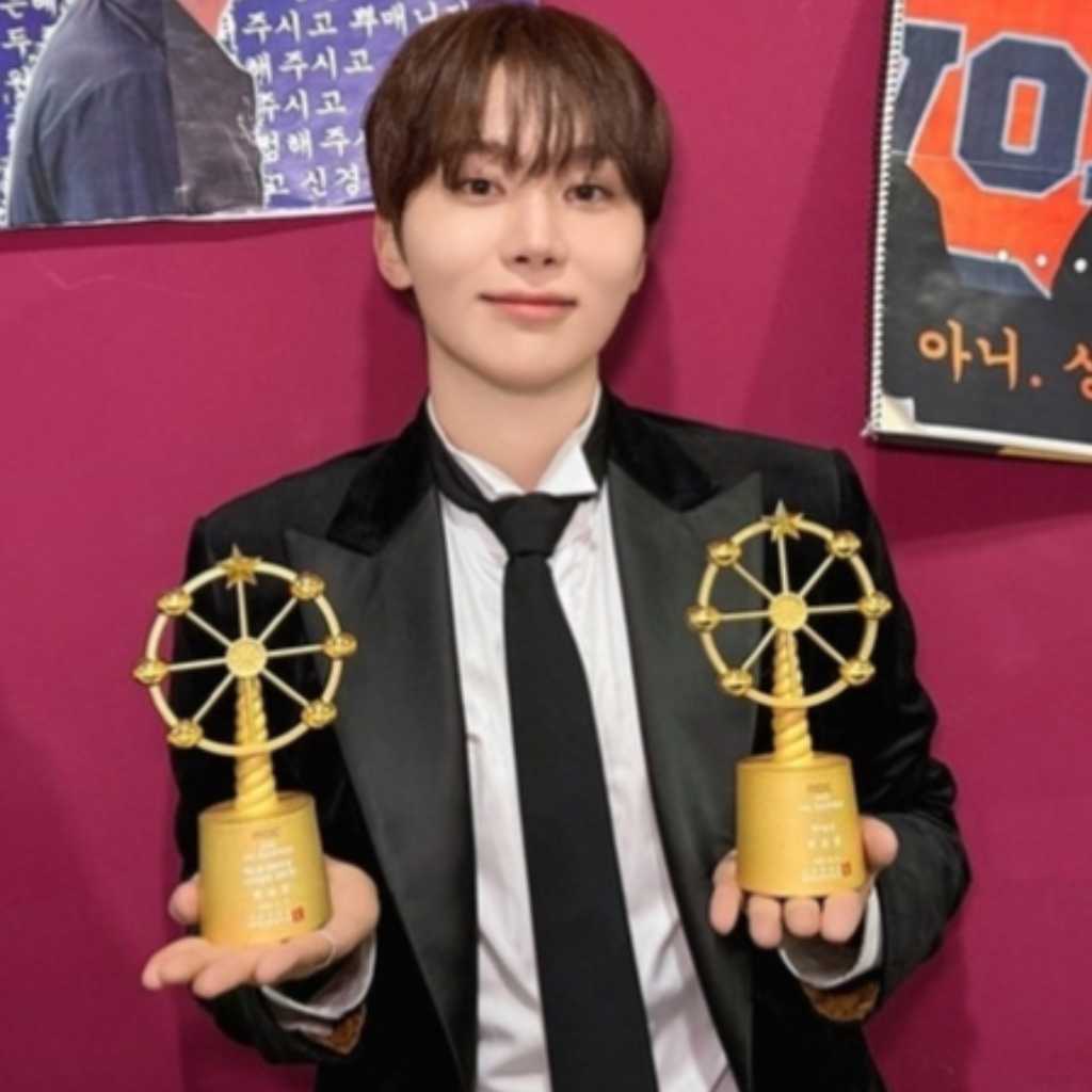 SEVENTEEN スングァン「2025 MBC放送芸能大賞」で7年ぶりに受賞!謙虚な受賞コメントに注目