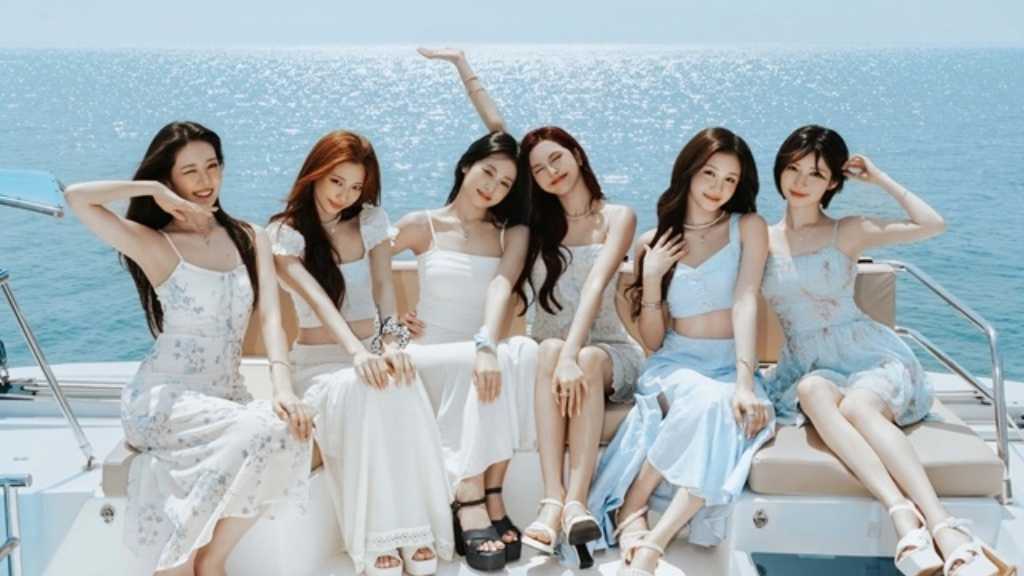 BABYMONSTER「SBS歌謡大典 Summer」のステージに大反響…ハンドマイクで圧巻のパフォーマンス