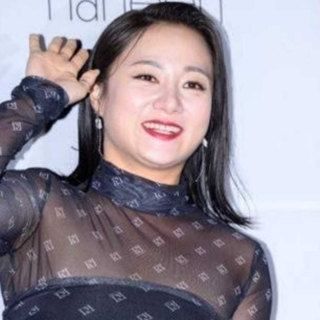 パク・ナレが編集なしで登場…Disney+「占い師たちの運命バトル」ポスター＆予告編を公開