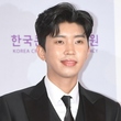 “喫煙を謝罪”イム・ヨンウン、向かいのビルから楽屋盗撮の被害に…TV朝鮮側が警告