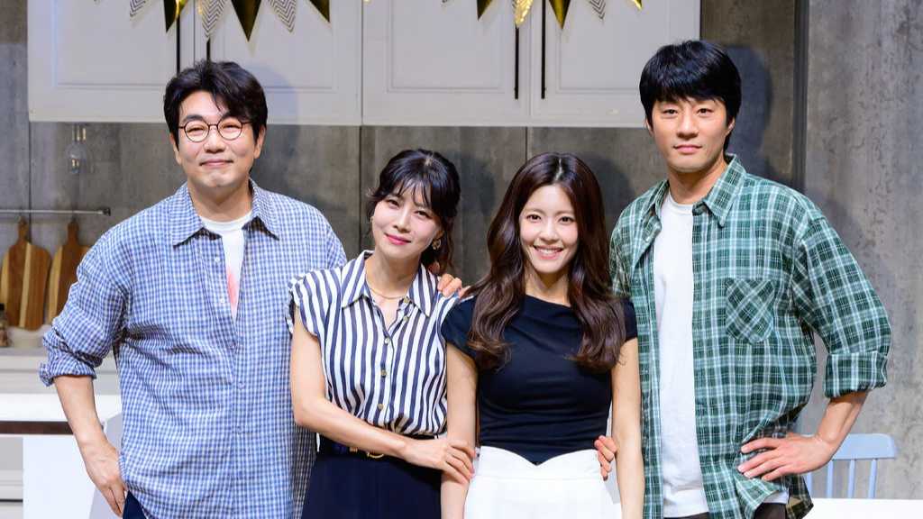 【PHOTO】イ・ユンジ&イ・ジョンヒョクら、演劇「ビギニング」記者懇談会に出席