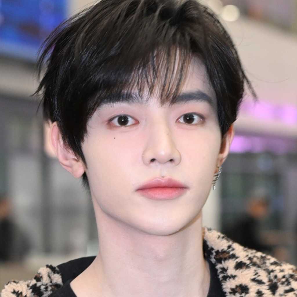 【PHOTO】ZEROBASEONE ジャン・ハオ、スケジュールを終えて韓国に到着