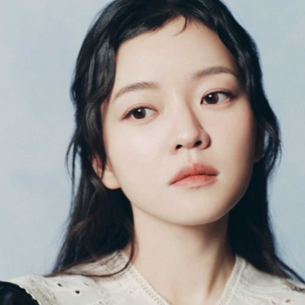 コ・アソン、Netflix映画「パヴァーヌ」でロマンスに初挑戦“愛という感情を軽く扱いたくなかった”