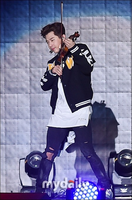 Photo Super Junior M ヘンリー チョウミ 江南k Pop Festival に出演 Exo チャンヨルがフィーチャリング Kstyle