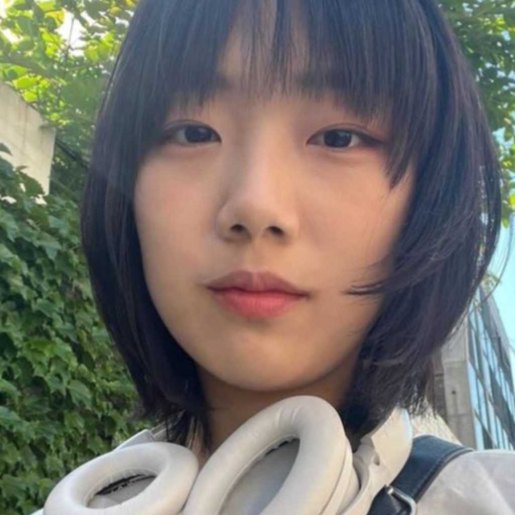 アーティストのユ・ダビン、所属事務所から3億ウォンの損害賠償請求「契約を無視した無理な主張」