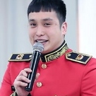 【PHOTO】ZE:A テホン、BIGBANGのT.O.P＆JYJ ジュンスが入所した訓練所でのイベントに参加