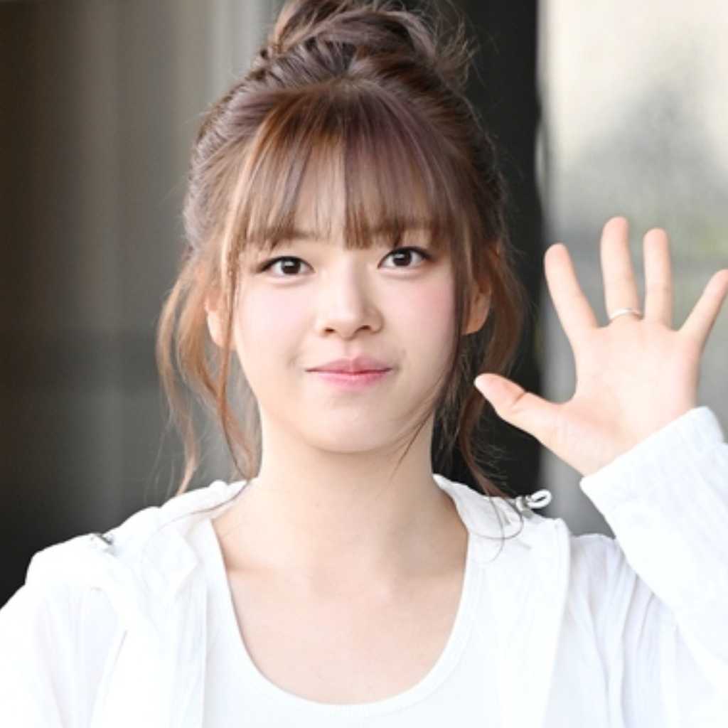 TWICE ジョンヨン、実姉コン・スンヨンの所属事務所への移籍説が浮上…JYPがコメント