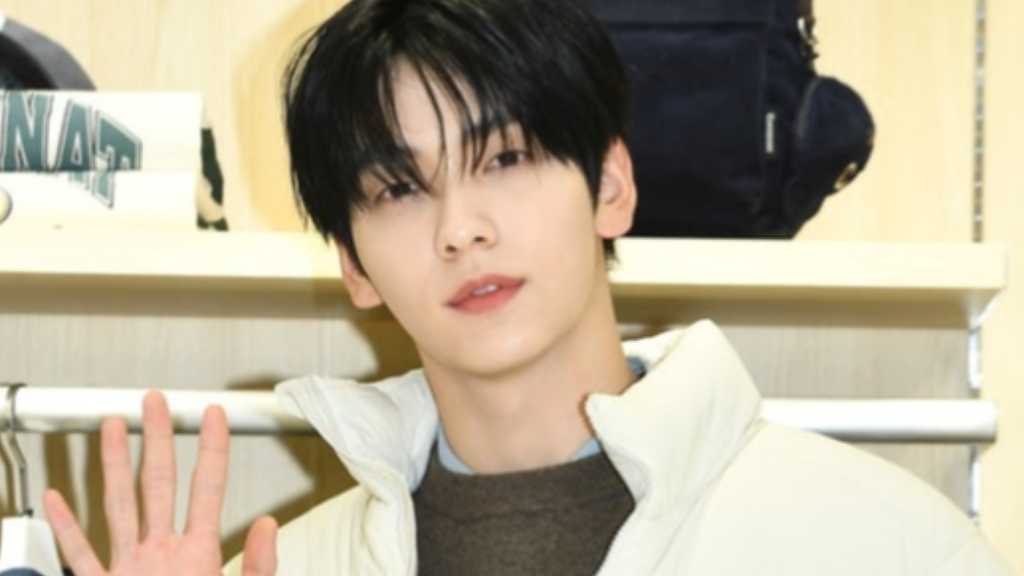 【PHOTO】TOMORROW X TOGETHER スビン、ブランド「COVERNAT」のイベントに出席