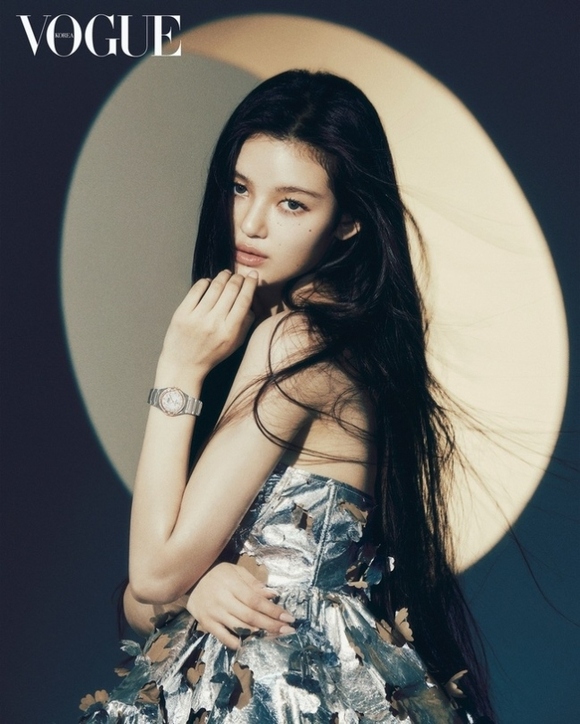 NewJeans ダニエルセット NewJeans ダニエル編】祝20歳！ プリンセス顔アイコン・DANIELLEの