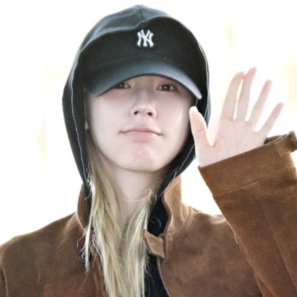 【PHOTO】i-dle ミヨン、海外スケジュールのため出国（動画あり）