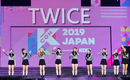 【REPORT】3日目は話題のガールズグループが大集結！後輩アイドルたちによるTWICEのカバーステージも―「KCON 2019 JAPAN×M COUNTDOWN」3日目