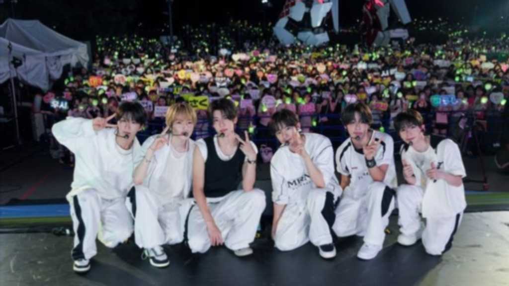NCT WISH、ダイバーシティ東京でのショーケースにファン集結！TRFのDJ KOOも登場・パフォーマンスを絶賛