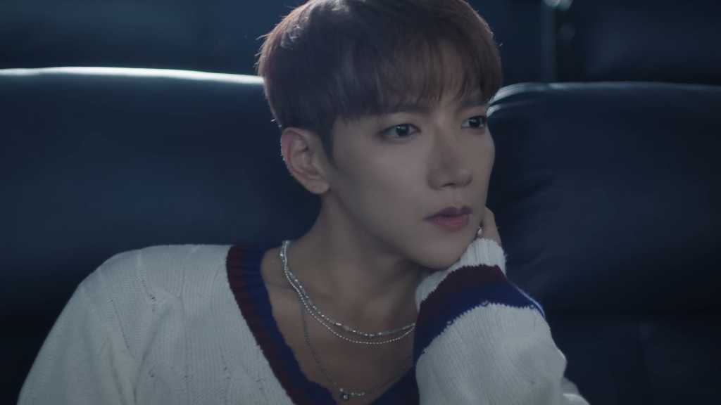 2PMのJun․ K、タイトル曲「R＆B ME」MV公開…甘いボーカル＆幻想的な雰囲気に注目