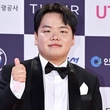 元April ナウンとの共演に批判の声…YouTuberのクァクチューブが謝罪「僕の傲慢だった」
