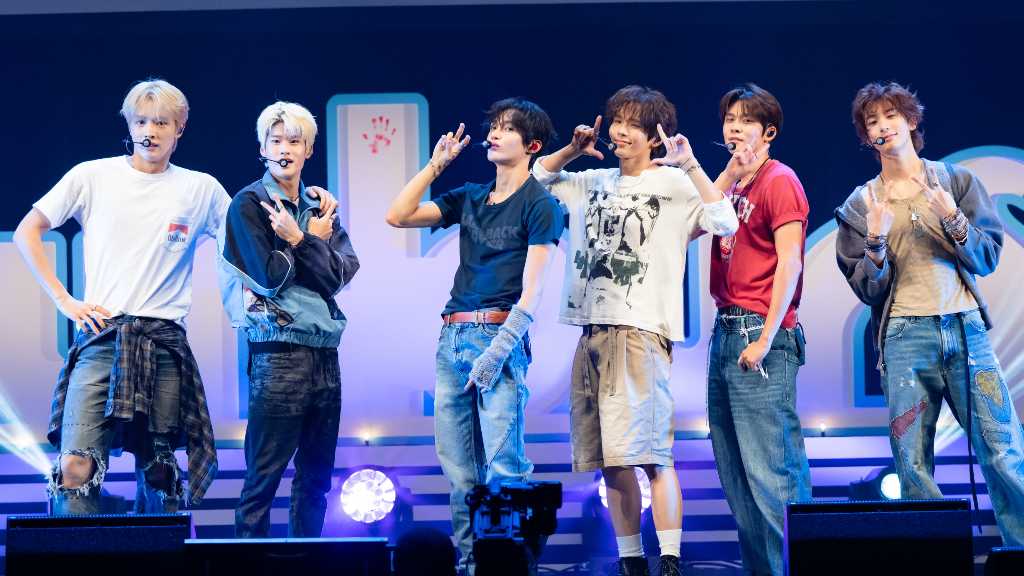 RIIZE、大阪での発売記念ショーケースが大盛況!最新曲のステージ披露…MV撮影秘話も明かす