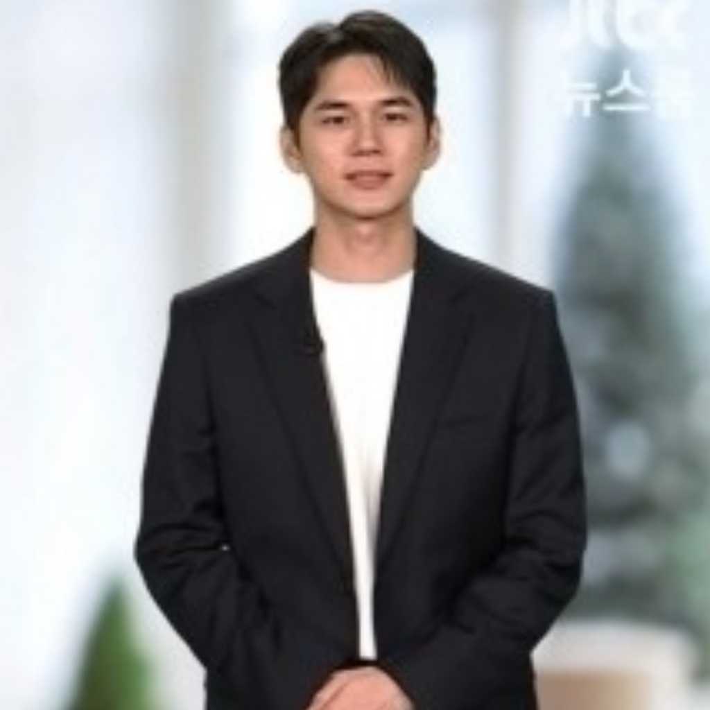 オン・ソンウ、気象キャスターに変身！登場が話題に（動画あり）