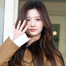 【PHOTO】NMIXX、ファッションウィークに出席するためフランスへ出国(動画あり)