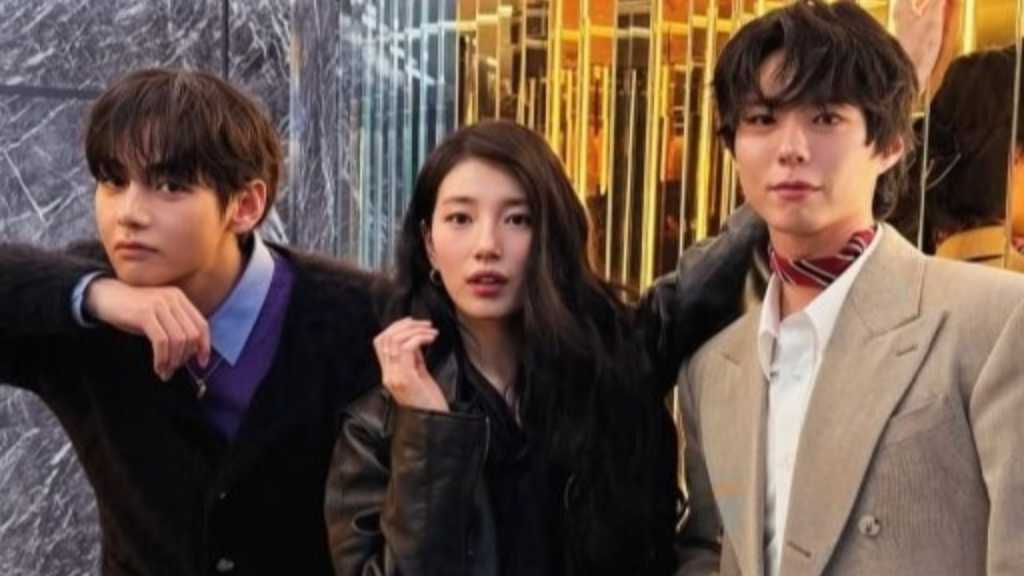 BTSのV、ペ・スジ＆パク・ボゴムとの豪華3ショットを公開！仲睦まじい様子のプリクラも