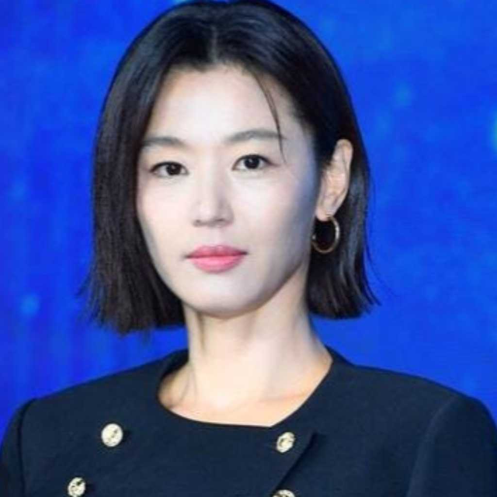 チョン・ジヒョン、Disney+「北極星」のセリフが中国で物議…広告の掲載停止も