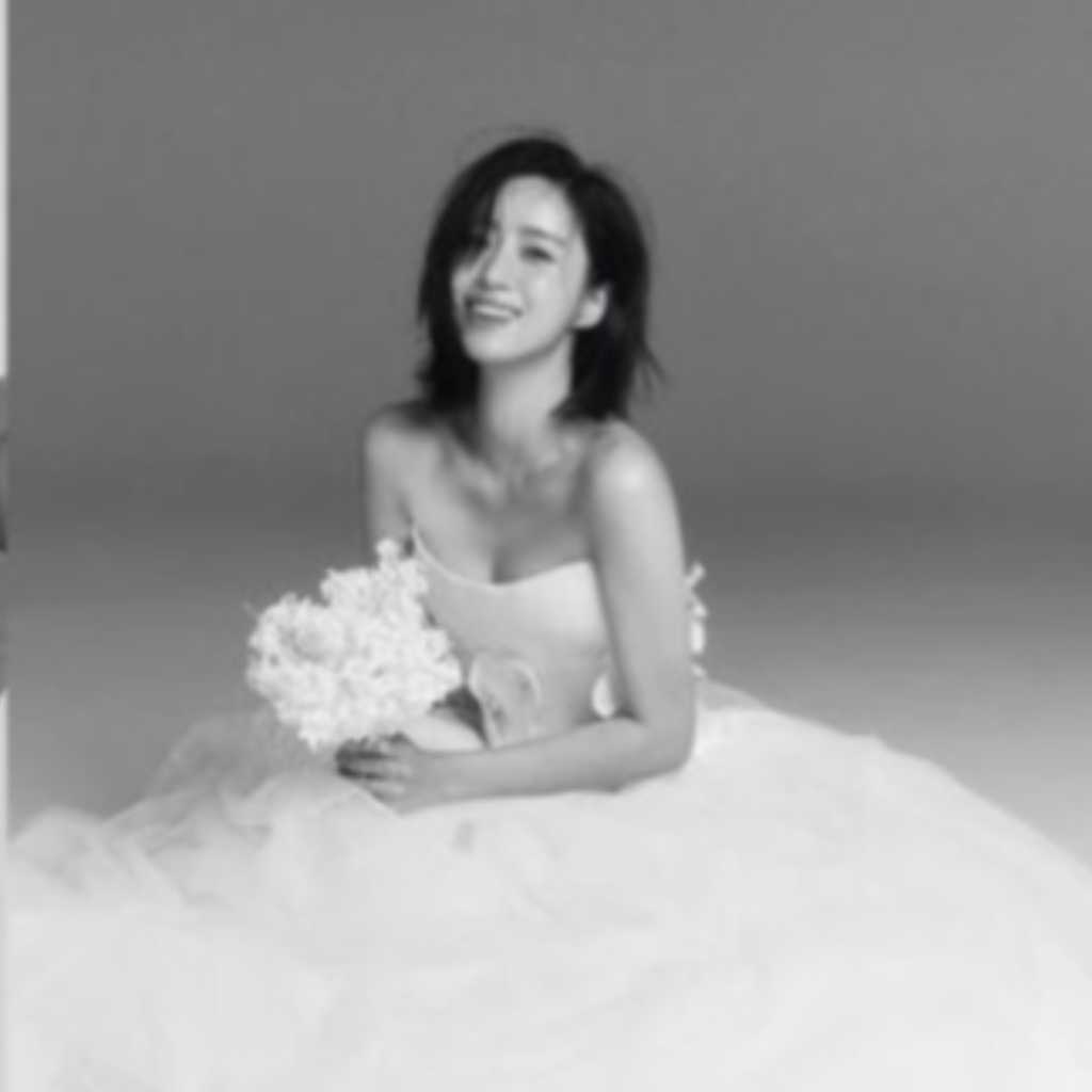 T-ARA ウンジョン、幸せオーラ満載のウエディング写真を公開…ファンからも祝福の声