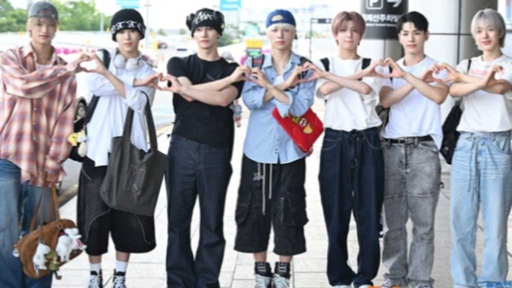 【PHOTO】NEXZ、初の全国ツアーのため日本へ…フレッシュな魅力