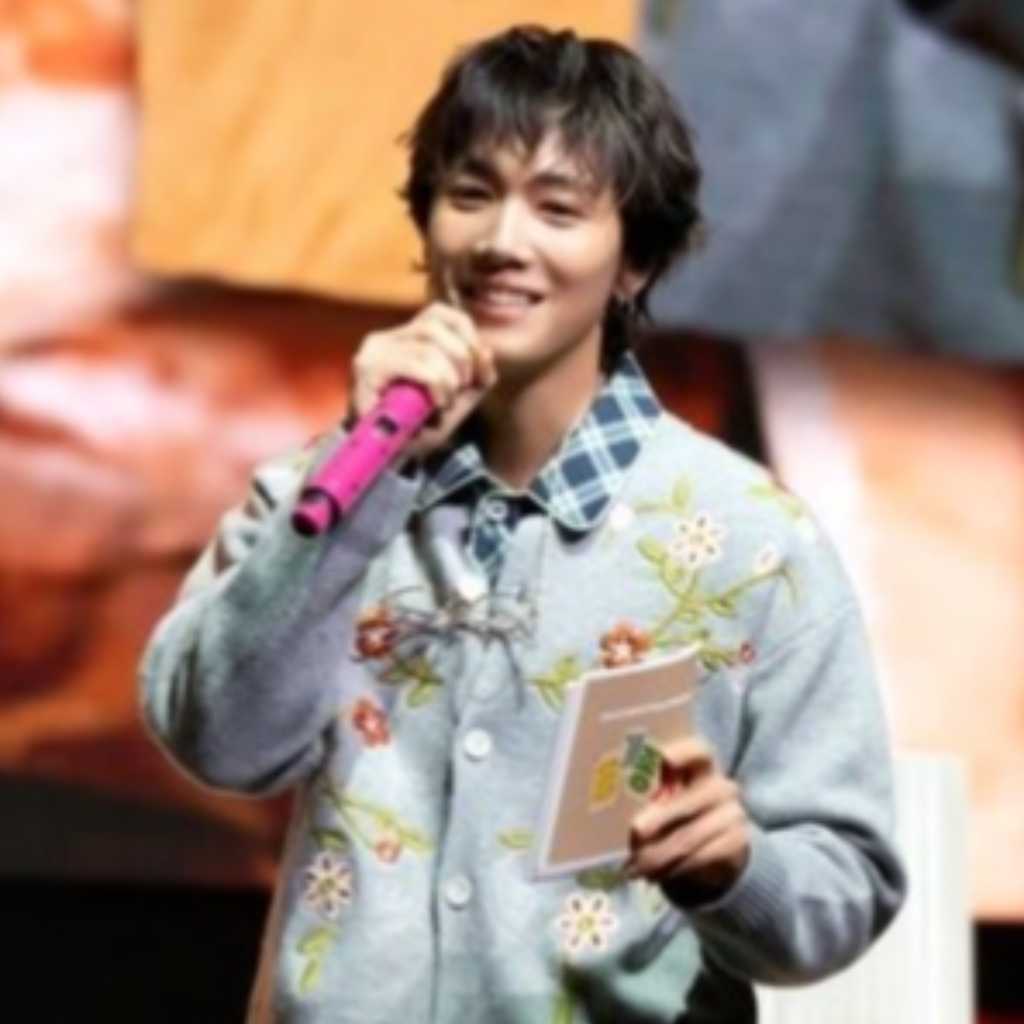 FTISLAND、会社員に変身！？10年ぶりの韓国ファンミーティングで忘れられない思い出を作る