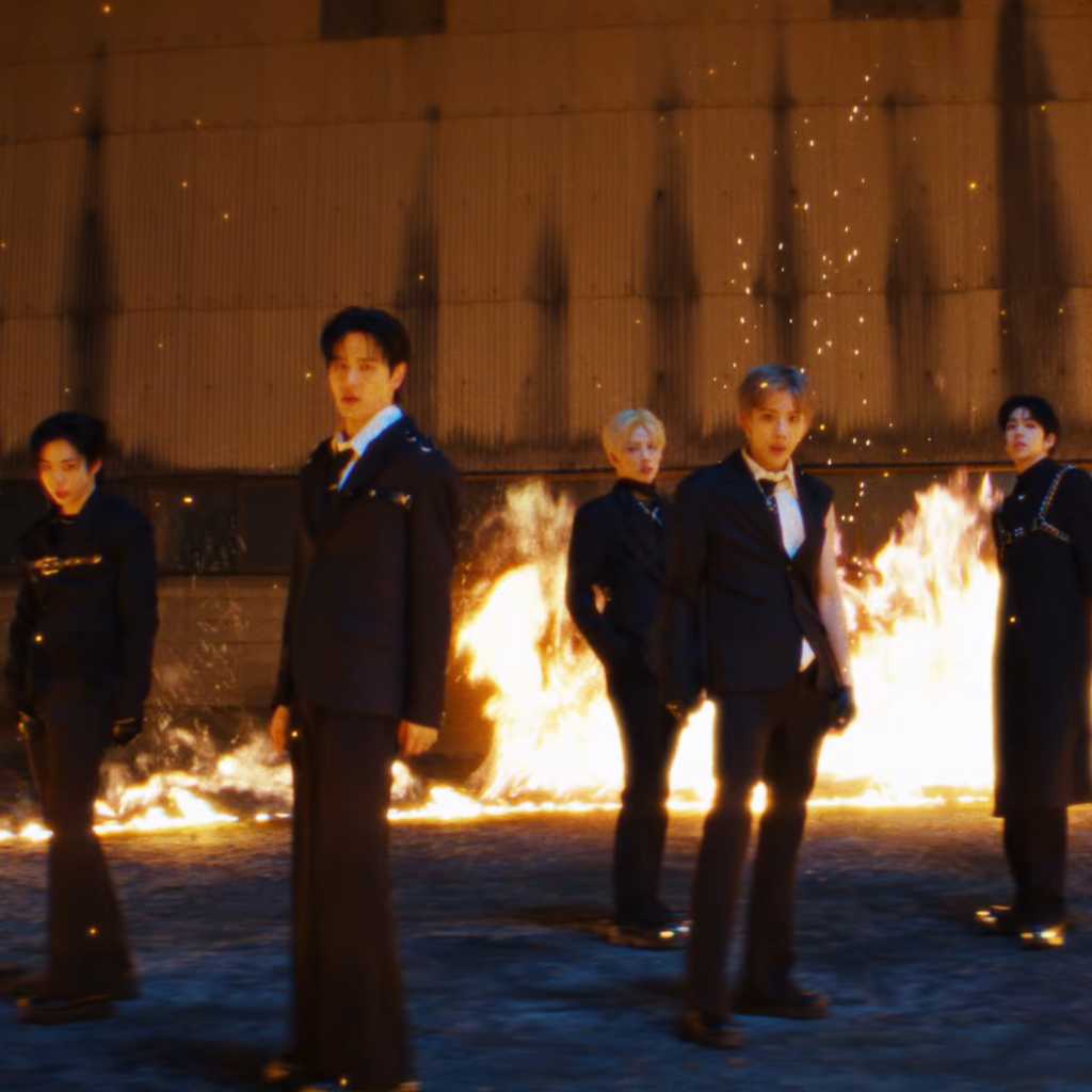 8TURN、タイトル曲「BRUISE」MV公開…切実な愛の感情を込めた歌詞に注目