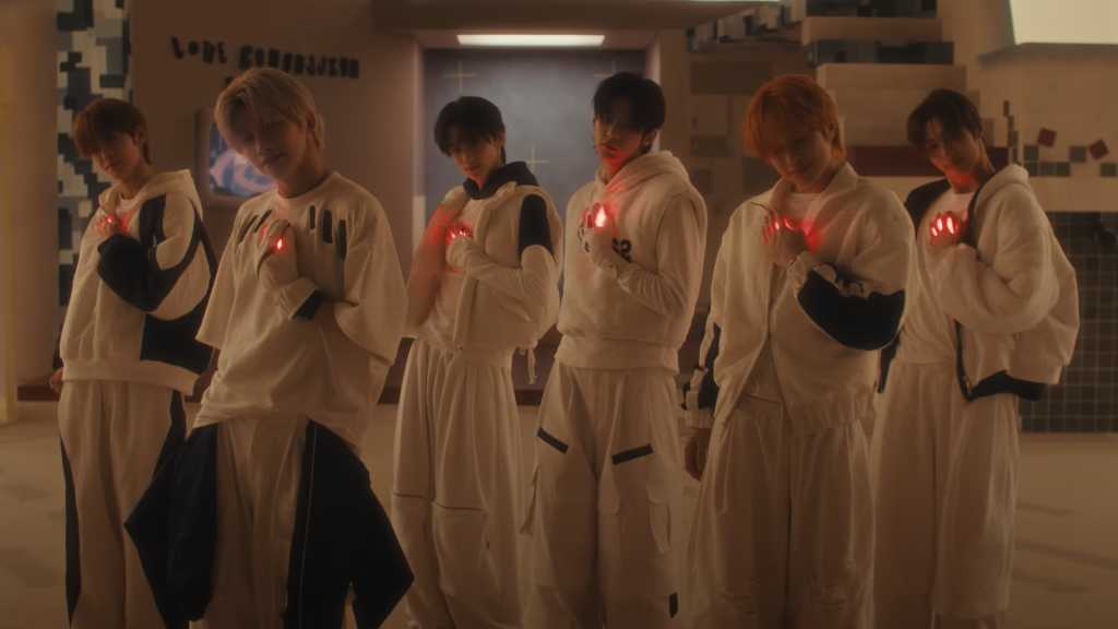 TWS、タイトル曲「OVERDRIVE」MV公開…青春＆情熱を全力で表現した姿に注目