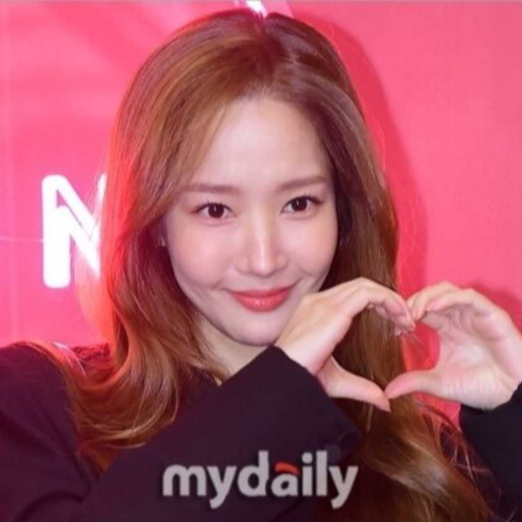 パク・ミニョン、自宅のサウナに共演者も驚き「日本の温泉のような雰囲気」（動画あり）