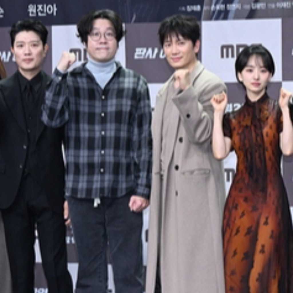 【PHOTO】チソン＆パク・ヒスン＆ウォン・ジナら、ドラマ「二度目の裁判」制作発表会に出席