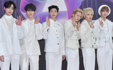 PHOTO】xikers「2023 KBS歌謡祭」韓国公演のレッドカーペットに登場 