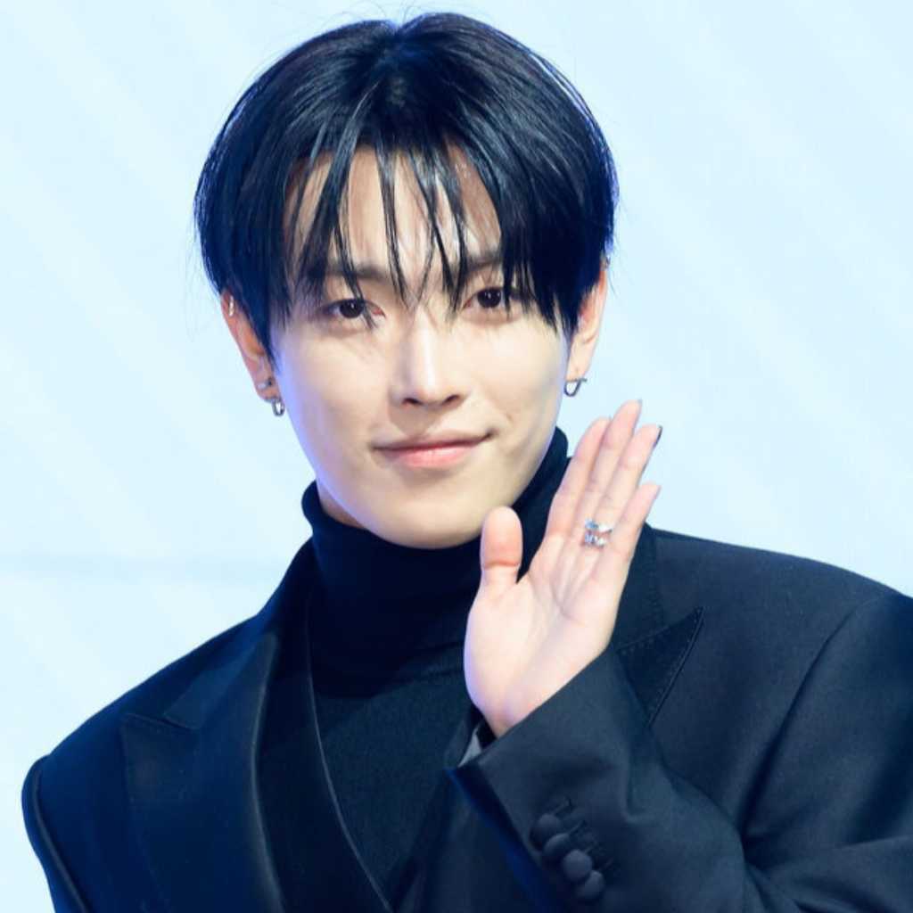 ATEEZのHONGJOONG、肋骨骨折と診断…今後のスケジュールについて事務所が発表