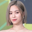 ITZY リュジン、JYPと突然の不仲説？意味深なメッセージから浮上も…本人が否定