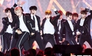 【PHOTO】Wanna One「アジアソングフェスティバル」でステージを披露…セクシーな腹筋にも注目