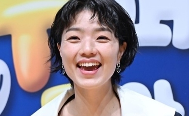 アン・ヨンミ、ラジオ番組欠席を発表「喉のコンディションが良くない」