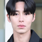 【PHOTO】イ・ジェウク、ファッションウィークに出席するためイタリアへ出国（動画あり）