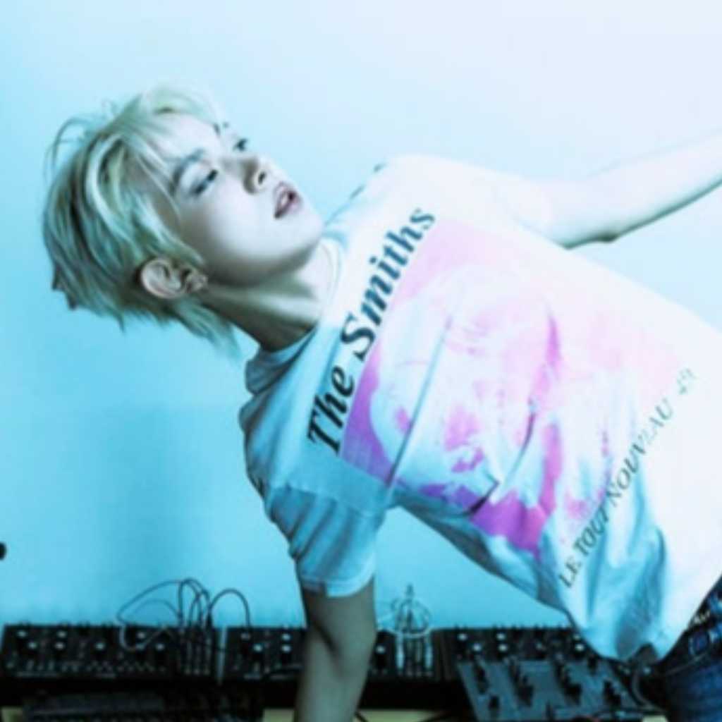 元ENHYPEN ヒスン、ソロ歌手「EVAN」としてのデビューシングル「RIDE OR DIE」コンセプトフォトを公開