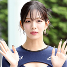 【PHOTO】fromis_9、ラジオ番組の出演を終えて帰宅…ラブリーなポーズ（動画あり）