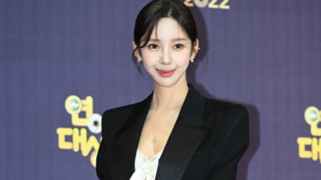 人気ウェブ漫画「女神降臨」の作家ヤオンイ、脱税疑惑浮上も勝訴…課税分が返還