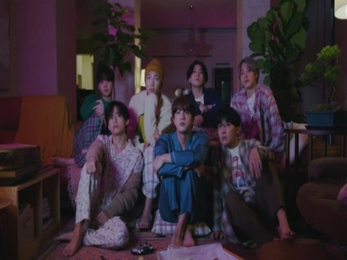 Bts 新曲 Life Goes On Mv公開 コロナ禍を生きる人々への慰めと希望のメッセージ Kstyle