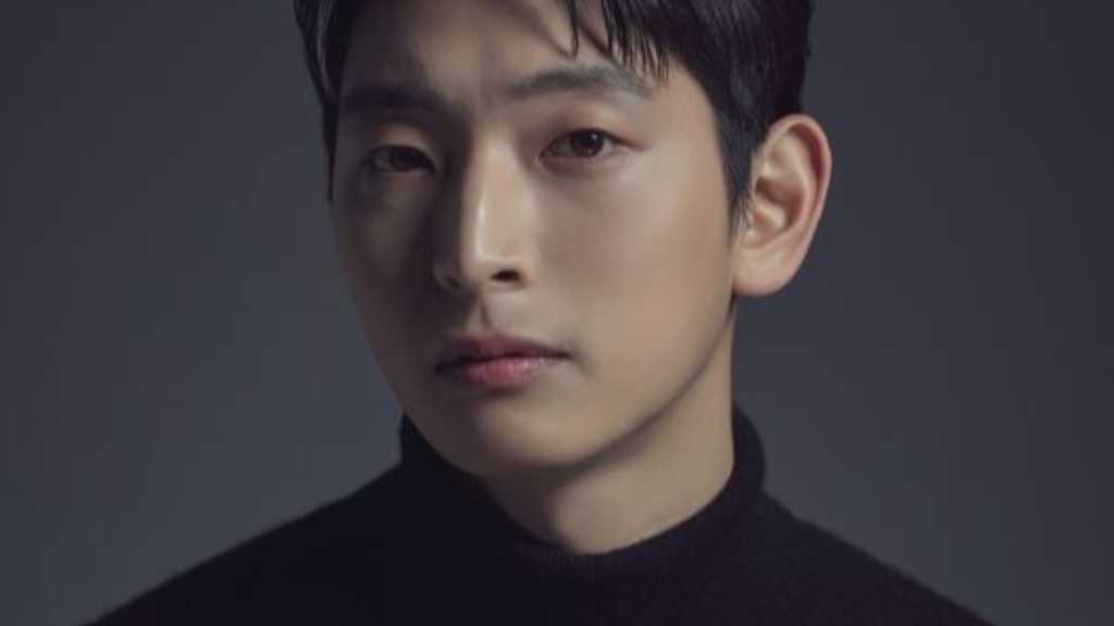 映画「神の楽団」2AM ジヌン“氷点下40度のモンゴルで撮影…北朝鮮の軍人役に苦労した”